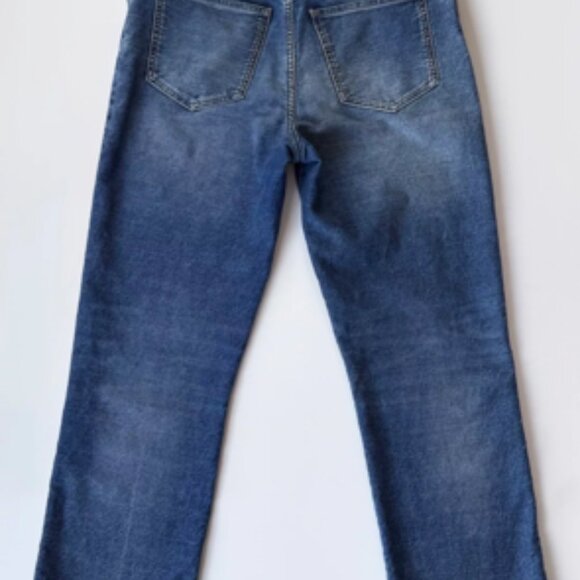 🎊 SOLD 🎊AUTHENTIC 2024 SS24 Runway Chanel Denim Jeans, Size 38 - Picture 4 of 15